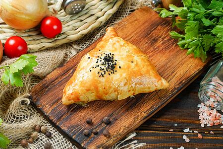 Самса с бараниной