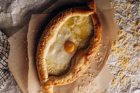 Хачапури по-аджарски