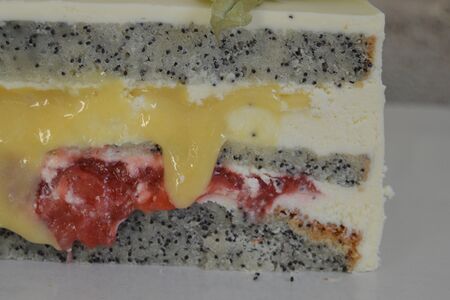 Маковый Клубника-маракуйя