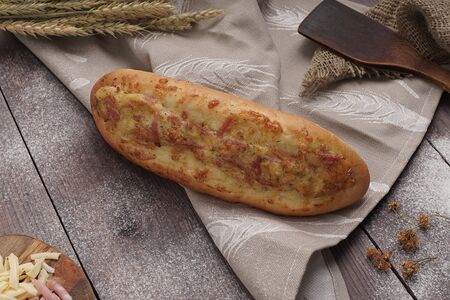 Багет Провансаль с ветчиной и сыром