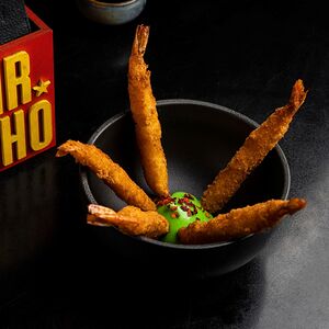 Креветки темпура с соусом васаби