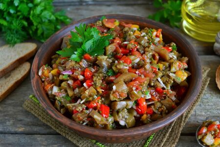 Салат из овощей на углях