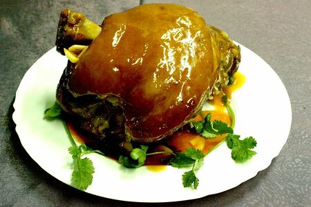 Рулька свиная целая №223