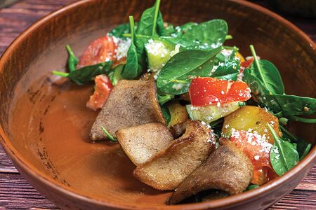 Салат с телячьим языком