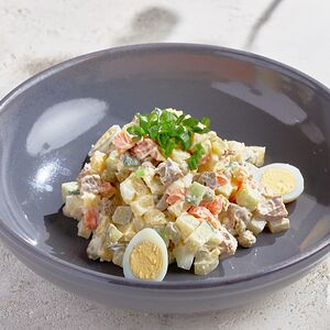 Оливье по-домашнему с языком