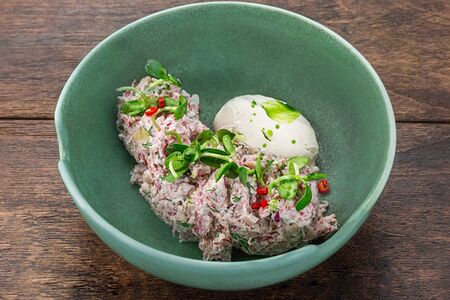 Салат с цыплёнком по-грузински