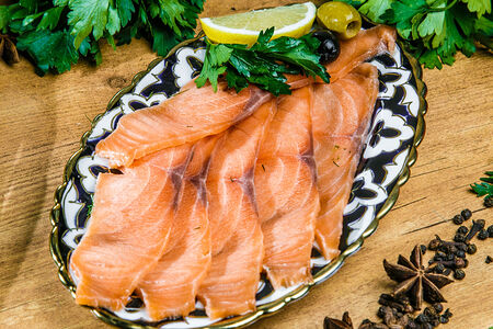 Лосось малосольный