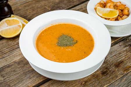 Суп с чечевицей