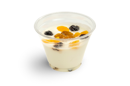 Творог с йогуртом и сухофруктами