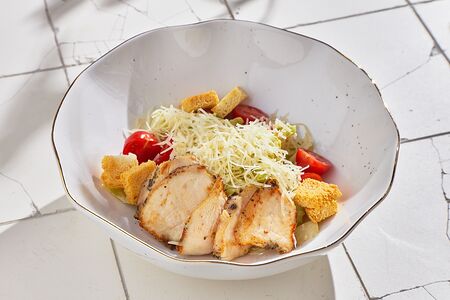 Цезарь с куриной грудкой