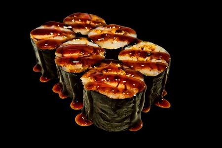 Терияки сяке маки с лососем терияки