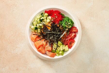 Поке с лососем