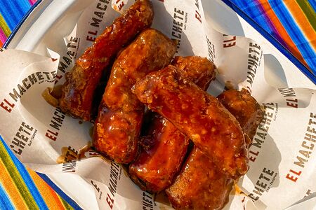 Свиные ребрышки в соусе