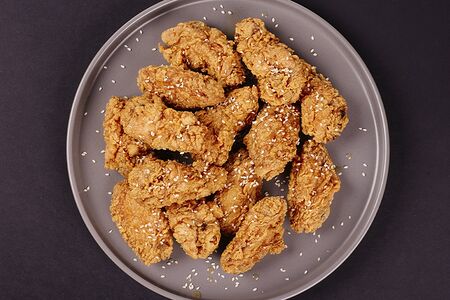 Крылья: медовый