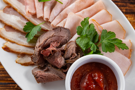 Ассорти мясное