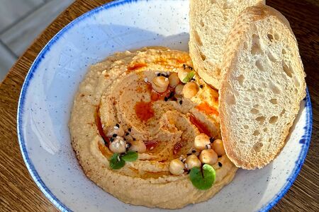 Хумус с паприкой