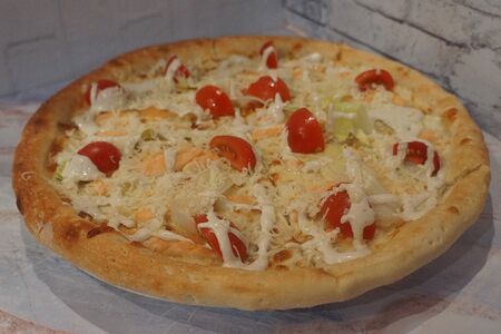 Пицца Цезарь с сёмгой