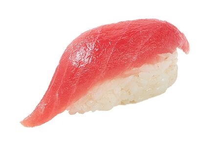 Суши с тунцом