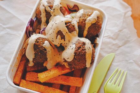 Фалафель с овощами конфи
