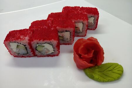 Калифорния с тигровой креветкой