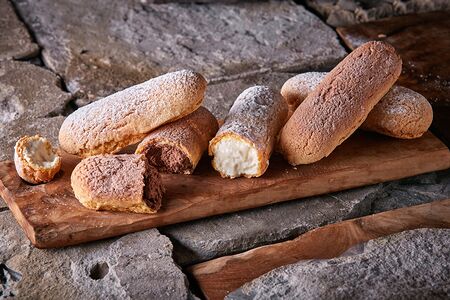 Эклер Лимонный