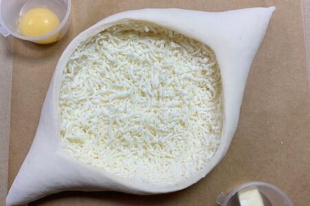 Полуфабрикат хачапури-по-аджарски