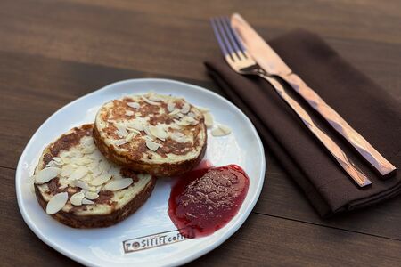 Творожно-сырные кругляши