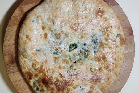 Хачапури с сыром и зеленью