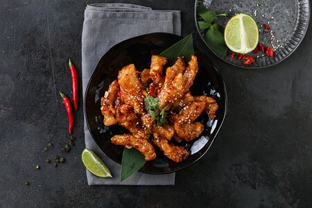 Судак в кисло-сладком соусе