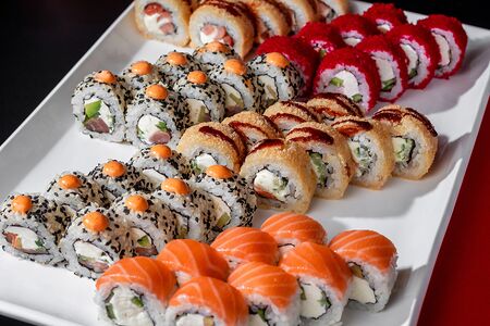 Большой на компанию