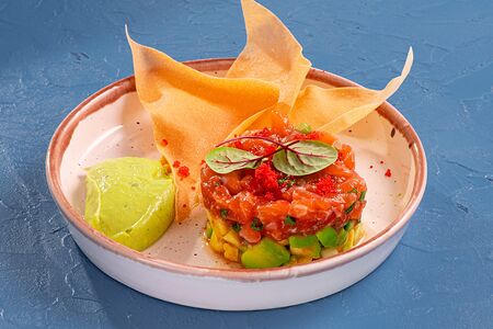 Тартар из лосося