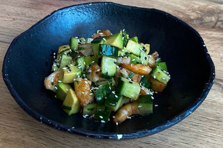 Креветка тигровая с огурцом