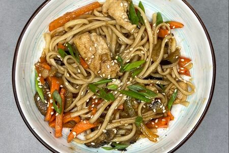 Удон с морепродуктами