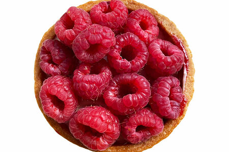 Тарталетка с малиной