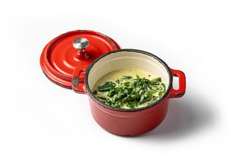 Шпинат со сливками