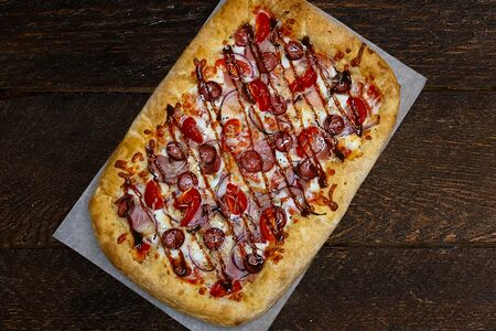 Пицца Охотничья большая