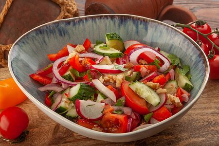 Салат Тбилисури