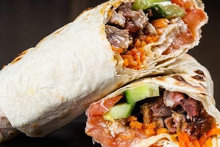 Бургер Ля Трюфель в лаваше