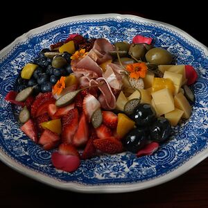 Винная закуска