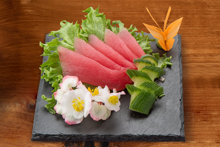 Сашими Тунец