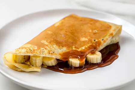 Блин Банан с карамельным сиропом