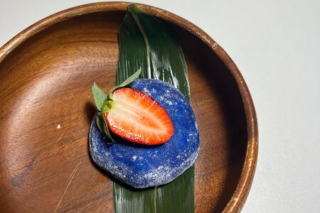 Моти темный шоколад и малина