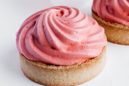 Вишневая тарталетка