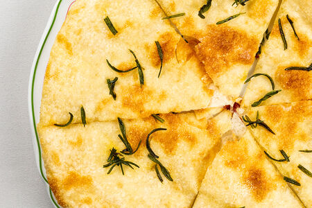 Пицца Панна с розмарином и солью