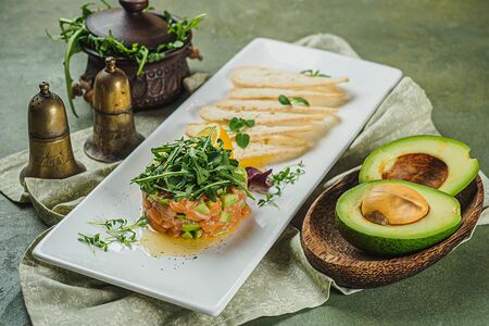 Тар-тар из лосося