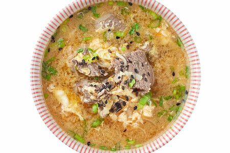 Суп с говядиной кимчи