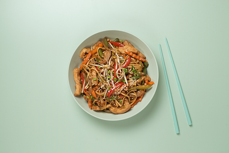 Wok со свининой