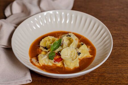 Равиоли с кальмарами и креветками