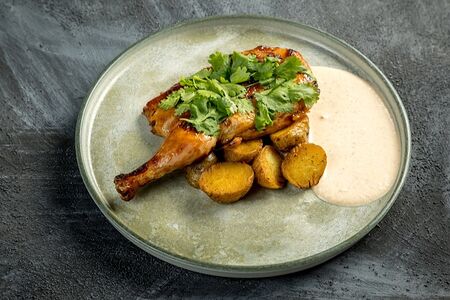 Цыпленок со сливочной аджикой