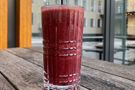 Смузи малиновый с мятой